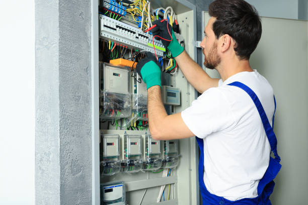 Best Affordable Emergency Electrician  in Cherry Creek, CO